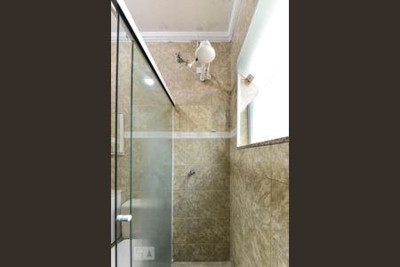 Casa à venda com 220m², 5 quartos e 3 vagasBanheiro Social