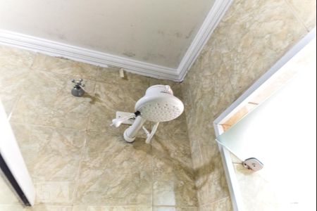 Casa à venda com 220m², 5 quartos e 3 vagasBanheiro Social