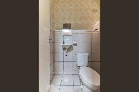 Casa à venda com 220m², 5 quartos e 3 vagasBanheiro de Serviço