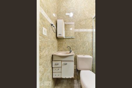 Casa à venda com 220m², 5 quartos e 3 vagasBanheiro Social