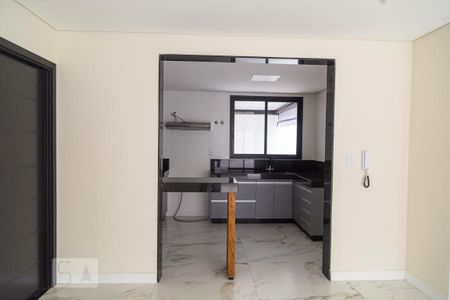 Apartamento para alugar com 158m², 3 quartos e 3 vagas Apartamento para alugar com 158m², 3 quartos e 3 vagasCozinha