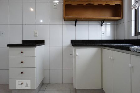 Apartamento para alugar com 70m², 2 quartos e 1 vagaCozinha