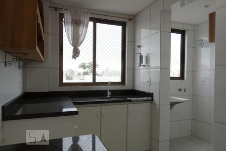 Apartamento para alugar com 70m², 2 quartos e 1 vagaCozinha