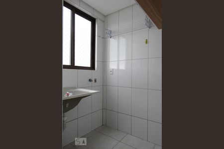 Apartamento para alugar com 70m², 2 quartos e 1 vagaÁrea de Serviço