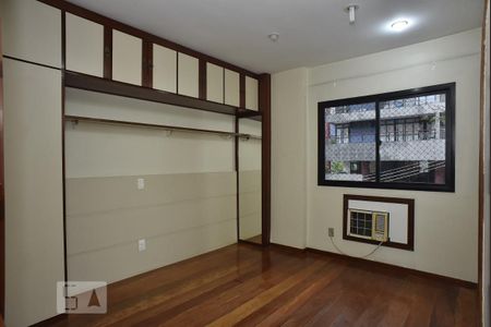 Apartamento à venda com 113m², 3 quartos e 2 vagasSuíte