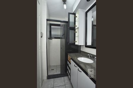 Apartamento à venda com 113m², 3 quartos e 2 vagasBanheiro da Suíte