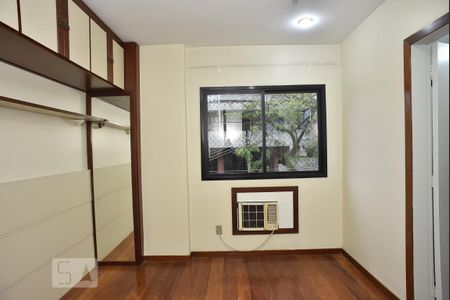 Apartamento à venda com 113m², 3 quartos e 2 vagasSuíte