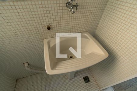 Apartamento à venda com 143m², 2 quartos e 1 vaga Apartamento à venda com 143m², 2 quartos e 1 vagaÁrea de Serviço