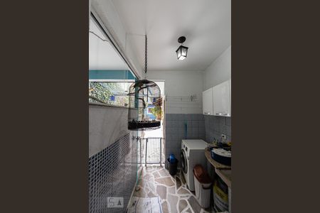 Casa à venda com 280m², 5 quartos e 2 vagasÁrea de Serviço