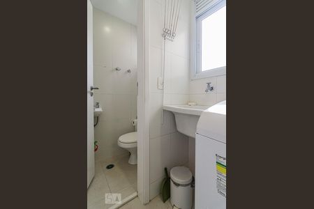Apartamento para alugar com 93m², 3 quartos e 2 vagas Apartamento para alugar com 93m², 3 quartos e 2 vagasÁrea de serviço
