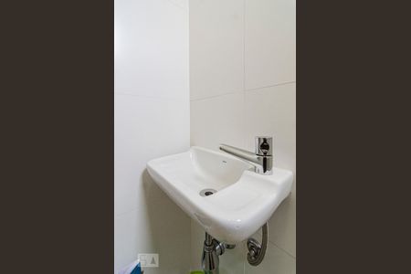 Apartamento para alugar com 93m², 3 quartos e 2 vagas Apartamento para alugar com 93m², 3 quartos e 2 vagasBanheiro de serviço