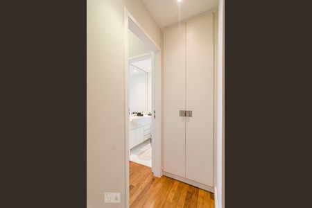 Apartamento para alugar com 93m², 3 quartos e 2 vagas Apartamento para alugar com 93m², 3 quartos e 2 vagasCorredor