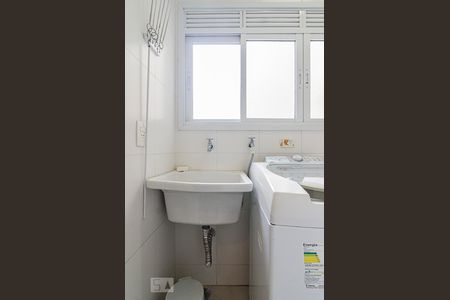 Apartamento para alugar com 93m², 3 quartos e 2 vagas Apartamento para alugar com 93m², 3 quartos e 2 vagasÁrea de serviço