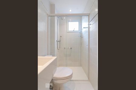 Apartamento para alugar com 93m², 3 quartos e 2 vagas Apartamento para alugar com 93m², 3 quartos e 2 vagasBanheiro