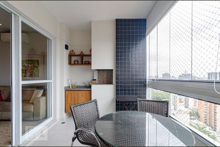 Apartamento para alugar com 93m², 3 quartos e 2 vagas Apartamento para alugar com 93m², 3 quartos e 2 vagasVaranda