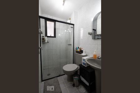 Apartamento à venda com 73m², 3 quartos e 2 vagasBanheiro social