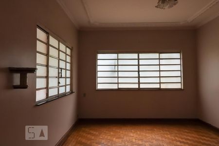 Sala de casa para alugar com 4 quartos, 204m² em Centro, Ribeirão Preto