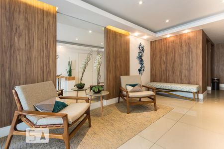 Apartamento à venda com 53m², 2 quartos e 1 vaga Apartamento à venda com 53m², 2 quartos e 1 vagaHall