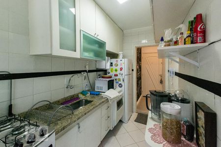 Apartamento à venda com 53m², 2 quartos e 1 vaga Apartamento à venda com 53m², 2 quartos e 1 vagaCozinha