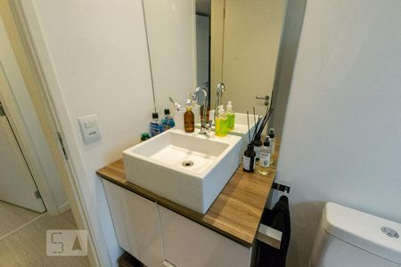 Apartamento à venda com 53m², 2 quartos e 1 vaga Apartamento à venda com 53m², 2 quartos e 1 vagaBanheiro - Torneira