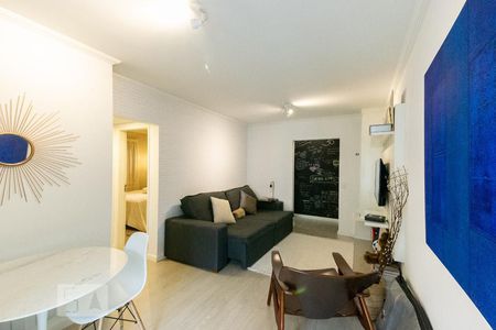 Sala de apartamento à venda com 2 quartos, 53m² em Vila Olímpia, São Paulo