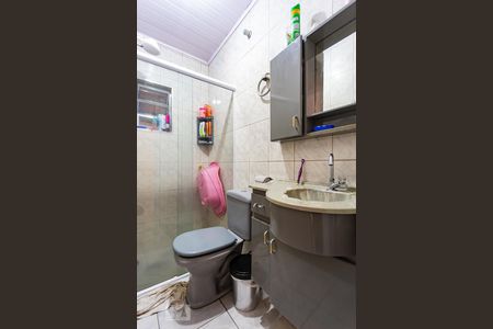 Banheiro de casa à venda com 3 quartos, 150m² em Santo Antônio, Osasco