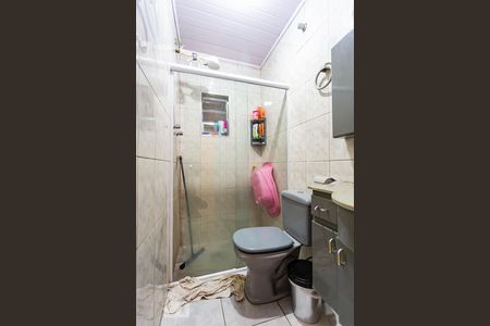Banheiro de casa à venda com 3 quartos, 150m² em Santo Antônio, Osasco