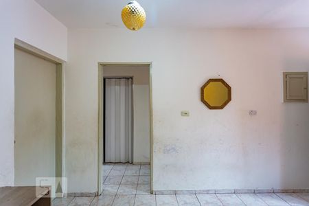 Sala de casa à venda com 3 quartos, 150m² em Santo Antônio, Osasco