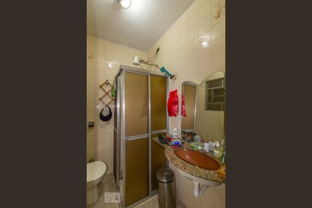 Casa à venda com 380m², 3 quartos e 5 vagasBanheiro 