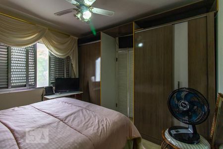 Casa à venda com 380m², 3 quartos e 5 vagasQuarto 3 - Suíte