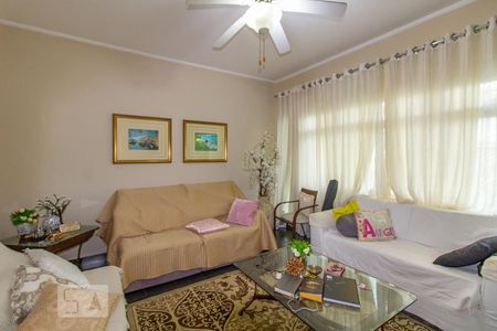 Sala de casa à venda com 3 quartos, 380m² em Cidade Mãe do Céu, São Paulo