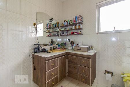 Casa à venda com 380m², 3 quartos e 5 vagasBanheiro Quarto 3 - Suíte