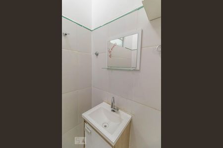 Casa de condomínio para alugar com 30m², 2 quartos e sem vagaBanheiro