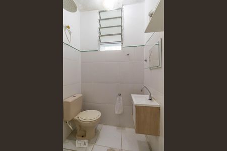 Casa de condomínio para alugar com 30m², 2 quartos e sem vagaBanheiro