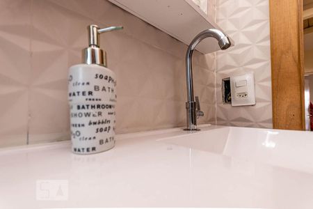 Casa à venda com 139m², 3 quartos e 2 vagasBanheiro 