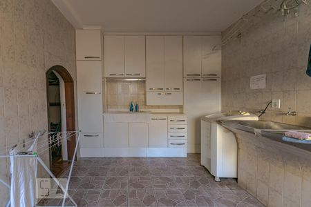 Casa para alugar com 600m², 15 quartos e 4 vagasÁrea de Serviço