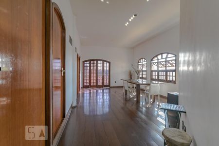 Casa para alugar com 600m², 15 quartos e 4 vagasSala de Jantar 2