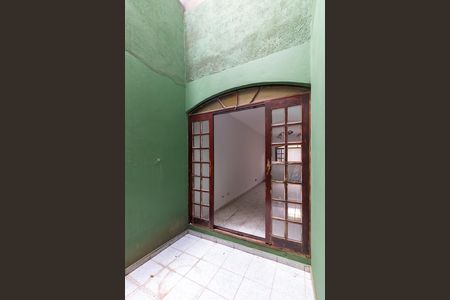 Jardim de inverno de casa à venda com 3 quartos, 254m² em Jardim Santa Cecília, Guarulhos