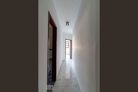 Corredor de casa à venda com 3 quartos, 254m² em Jardim Santa Cecília, Guarulhos
