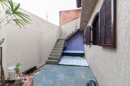Casa à venda com 254m², 3 quartos e 2 vagasQuintal fundos