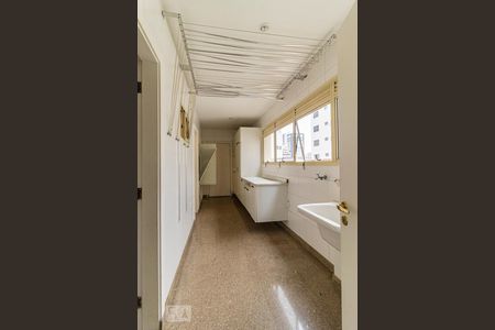 Apartamento à venda com 370m², 3 quartos e sem vagaÁrea de Serviço