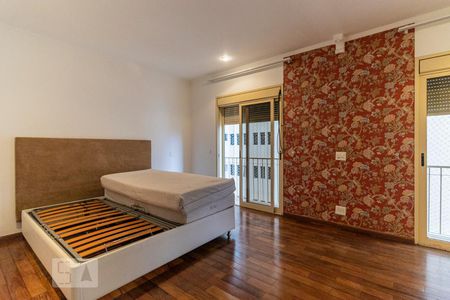 Apartamento à venda com 370m², 3 quartos e sem vagaSuíte 2