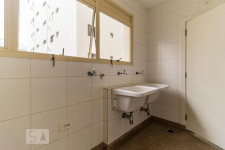 Apartamento à venda com 370m², 3 quartos e sem vagaÁrea de Serviço