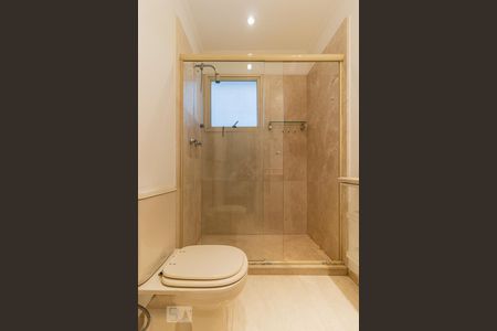 Apartamento à venda com 370m², 3 quartos e sem vagaBanheiro da Suíte 1 - Box de Vidro