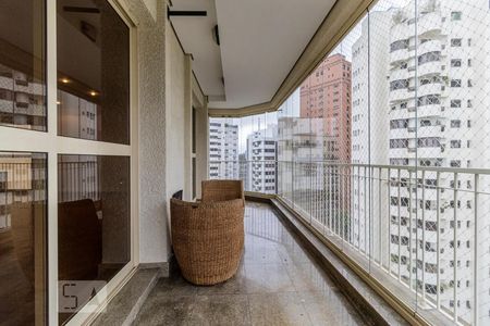 Varanda de apartamento à venda com 3 quartos, 370m² em Higienópolis, São Paulo