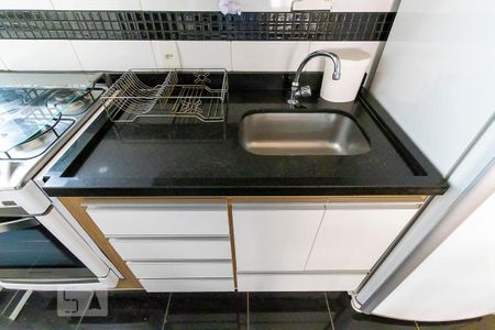 Apartamento para alugar com 64m², 2 quartos e 1 vagaCozinha