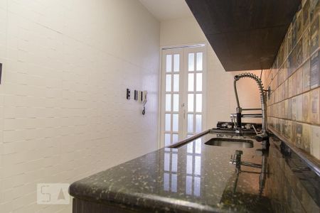 Apartamento à venda com 55m², 2 quartos e 1 vaga Apartamento à venda com 55m², 2 quartos e 1 vagaCozinha