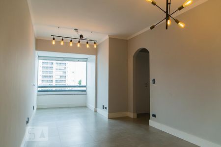 Apartamento à venda com 55m², 2 quartos e 1 vaga Apartamento à venda com 55m², 2 quartos e 1 vagaSala