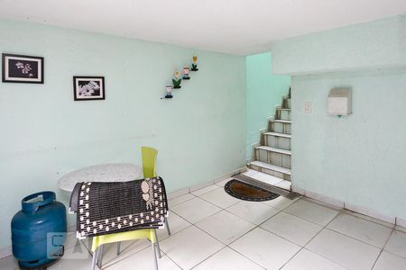 Casa à venda com 220m², 3 quartos e 2 vagas Casa à venda com 220m², 3 quartos e 2 vagasÁrea comum