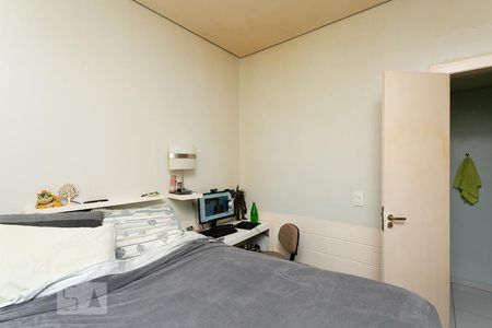 Casa à venda com 220m², 3 quartos e 2 vagas Casa à venda com 220m², 3 quartos e 2 vagasSuíte 2